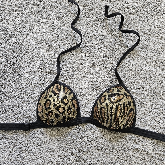 Venus Cheetah Bikini Top size C - Picture 2 of 4